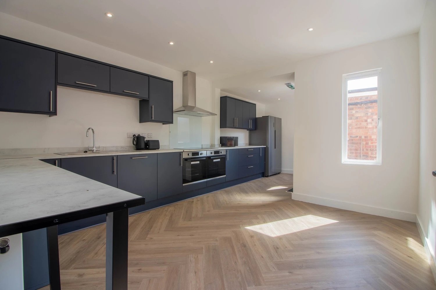 Park-Street-Project-Example-HMO-Conversion-9-Kitchen